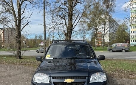 Chevrolet Niva I рестайлинг, 2013 год, 850 000 рублей, 3 фотография