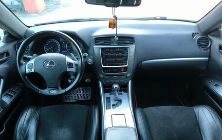 Lexus IS II рестайлинг 2, 2011 год, 1 999 000 рублей, 19 фотография