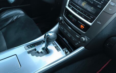 Lexus IS II рестайлинг 2, 2011 год, 1 999 000 рублей, 26 фотография