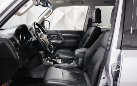 Mitsubishi Pajero IV, 2015 год, 3 100 000 рублей, 10 фотография