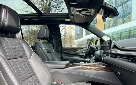 Cadillac Escalade V, 2023 год, 18 900 000 рублей, 6 фотография