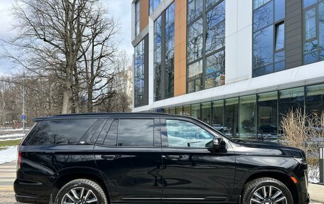 Cadillac Escalade V, 2023 год, 18 900 000 рублей, 12 фотография
