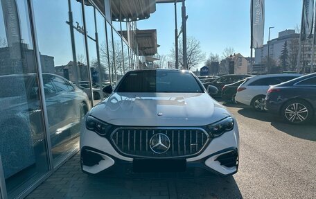 Mercedes-Benz E-Класс AMG, 2024 год, 9 850 000 рублей, 4 фотография