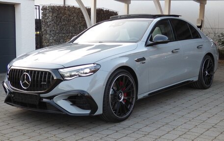 Mercedes-Benz E-Класс AMG, 2024 год, 9 850 000 рублей, 4 фотография
