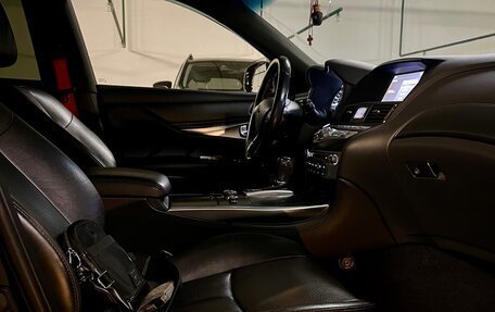 Infiniti Q70 I, 2016 год, 3 300 000 рублей, 26 фотография