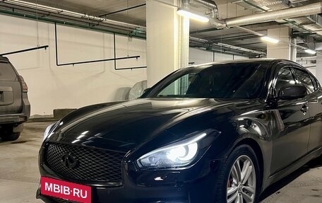 Infiniti Q70 I, 2016 год, 3 300 000 рублей, 24 фотография
