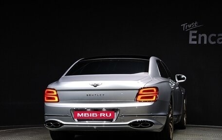 Bentley Flying Spur, 2021 год, 19 480 000 рублей, 4 фотография