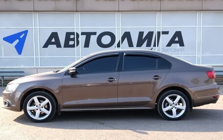 Volkswagen Jetta VI, 2012 год, 1 150 000 рублей, 4 фотография