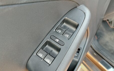 Volkswagen Jetta VI, 2012 год, 1 150 000 рублей, 16 фотография
