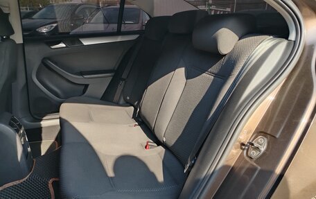Volkswagen Jetta VI, 2012 год, 1 150 000 рублей, 20 фотография