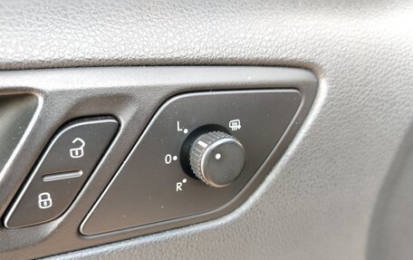 Volkswagen Jetta VI, 2012 год, 1 150 000 рублей, 15 фотография