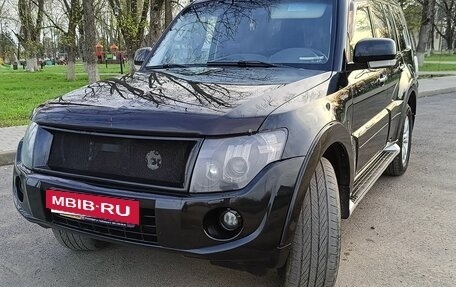 Mitsubishi Pajero IV, 2014 год, 2 300 000 рублей, 4 фотография