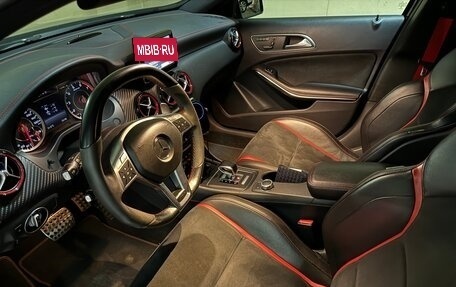 Mercedes-Benz A-Класс AMG, 2014 год, 3 000 000 рублей, 8 фотография