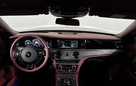 Rolls-Royce Ghost Series II рестайлинг, 2021 год, 54 600 000 рублей, 30 фотография