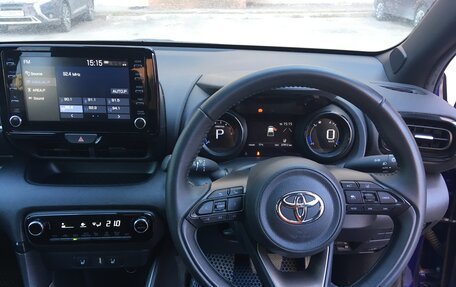 Toyota Yaris, 2020 год, 1 650 000 рублей, 28 фотография