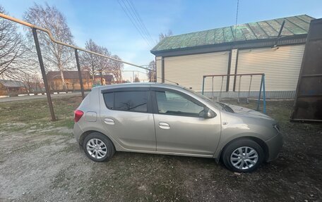 Renault Sandero II рестайлинг, 2018 год, 2 300 000 рублей, 4 фотография