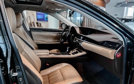Lexus ES VII, 2017 год, 3 200 000 рублей, 15 фотография