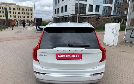 Volvo XC90 II рестайлинг, 2021 год, 6 000 000 рублей, 8 фотография
