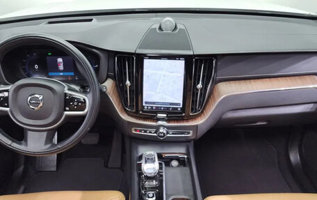 Volvo XC60 II, 2022 год, 3 806 391 рублей, 11 фотография