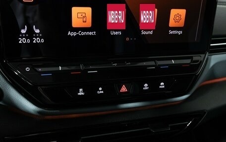 Volkswagen ID.4, 2021 год, 3 300 000 рублей, 24 фотография
