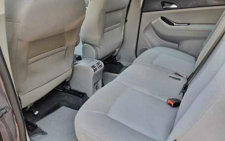 Chevrolet Orlando I, 2012 год, 950 000 рублей, 10 фотография