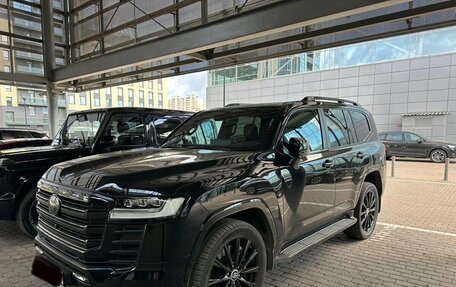 Toyota Land Cruiser, 2023 год, 11 990 000 рублей, 1 фотография