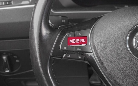 Volkswagen Tiguan II, 2017 год, 2 469 000 рублей, 12 фотография