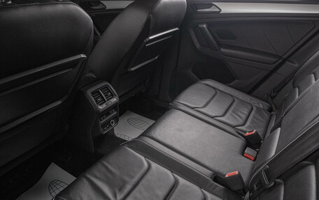 Volkswagen Tiguan II, 2017 год, 2 469 000 рублей, 22 фотография