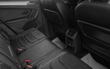 Volkswagen Tiguan II, 2017 год, 2 469 000 рублей, 21 фотография