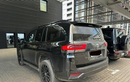 Toyota Land Cruiser, 2023 год, 11 990 000 рублей, 5 фотография