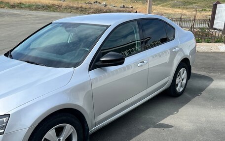 Skoda Octavia, 2017 год, 1 750 000 рублей, 8 фотография