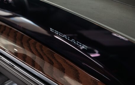 Cadillac Escalade V, 2025 год, 24 200 000 рублей, 15 фотография