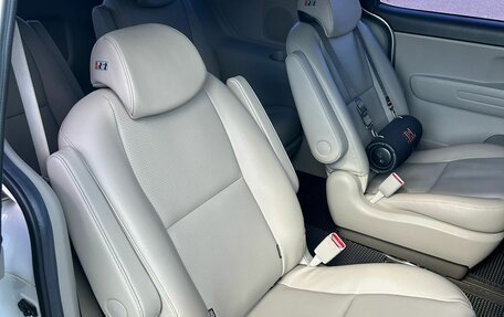 KIA Carnival III, 2019 год, 2 700 000 рублей, 5 фотография