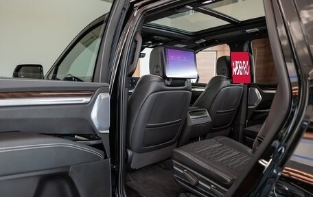 Cadillac Escalade V, 2025 год, 24 200 000 рублей, 22 фотография
