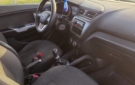 KIA Rio III рестайлинг, 2012 год, 750 000 рублей, 3 фотография