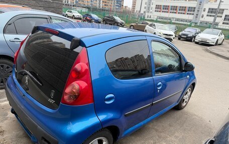 Peugeot 107 I рестайлинг, 2009 год, 550 000 рублей, 3 фотография