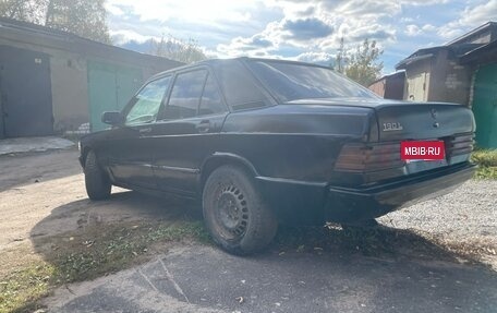 Mercedes-Benz 190 (W201), 1984 год, 135 000 рублей, 3 фотография