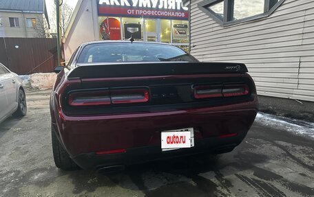 Dodge Challenger III рестайлинг 2, 2020 год, 5 000 000 рублей, 4 фотография