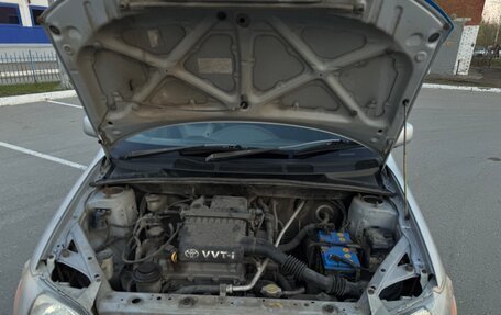 Toyota Platz, 2001 год, 249 999 рублей, 8 фотография