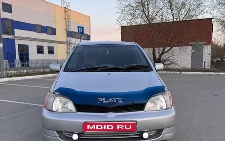 Toyota Platz, 2001 год, 249 999 рублей, 2 фотография
