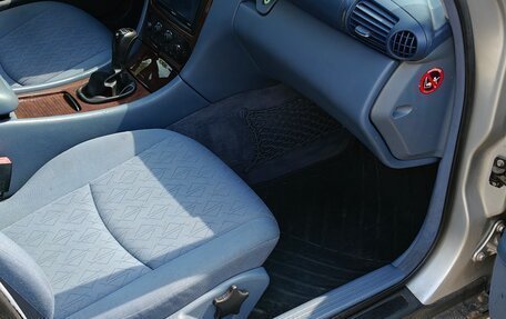 Mercedes-Benz C-Класс, 2001 год, 500 000 рублей, 4 фотография