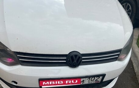 Volkswagen Polo VI (EU Market), 2013 год, 520 000 рублей, 2 фотография