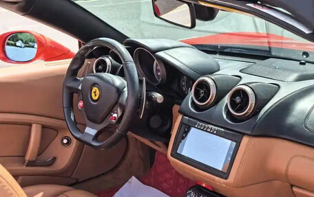 Ferrari California I рестайлинг, 2012 год, 10 850 000 рублей, 16 фотография