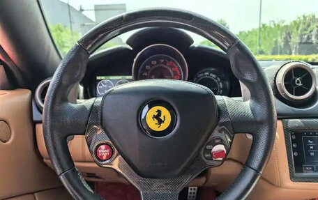 Ferrari California I рестайлинг, 2012 год, 10 850 000 рублей, 12 фотография