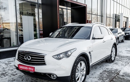 Infiniti QX70, 2014 год, 2 077 000 рублей, 1 фотография