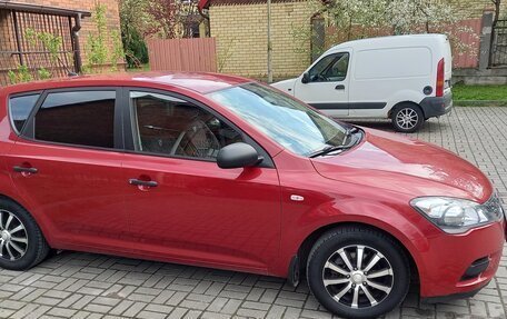 KIA cee'd I рестайлинг, 2012 год, 950 000 рублей, 3 фотография