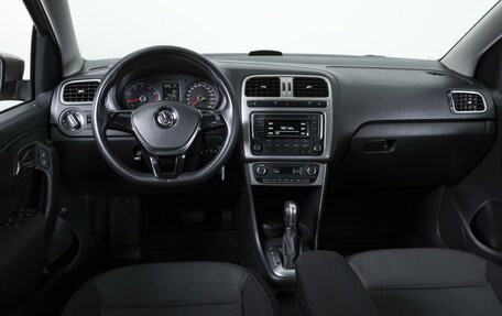 Volkswagen Polo VI (EU Market), 2016 год, 1 198 000 рублей, 6 фотография