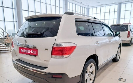 Toyota Highlander III, 2012 год, 1 450 000 рублей, 6 фотография