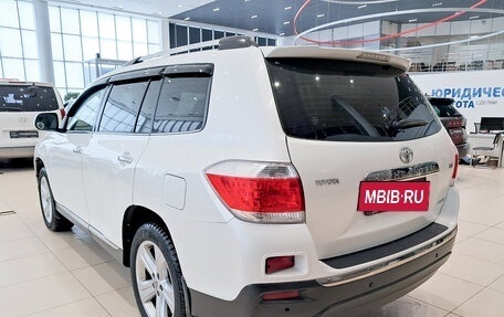 Toyota Highlander III, 2012 год, 1 450 000 рублей, 8 фотография