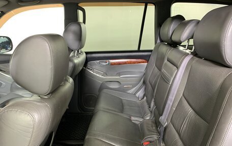 Toyota Land Cruiser Prado 120 рестайлинг, 2006 год, 19 фотография